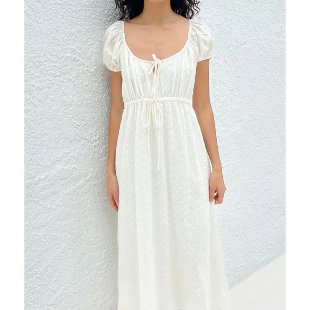 Lisa Says Gah Luxe Midi Dress in Milk Eyelet Size S - Picture 11 of 12